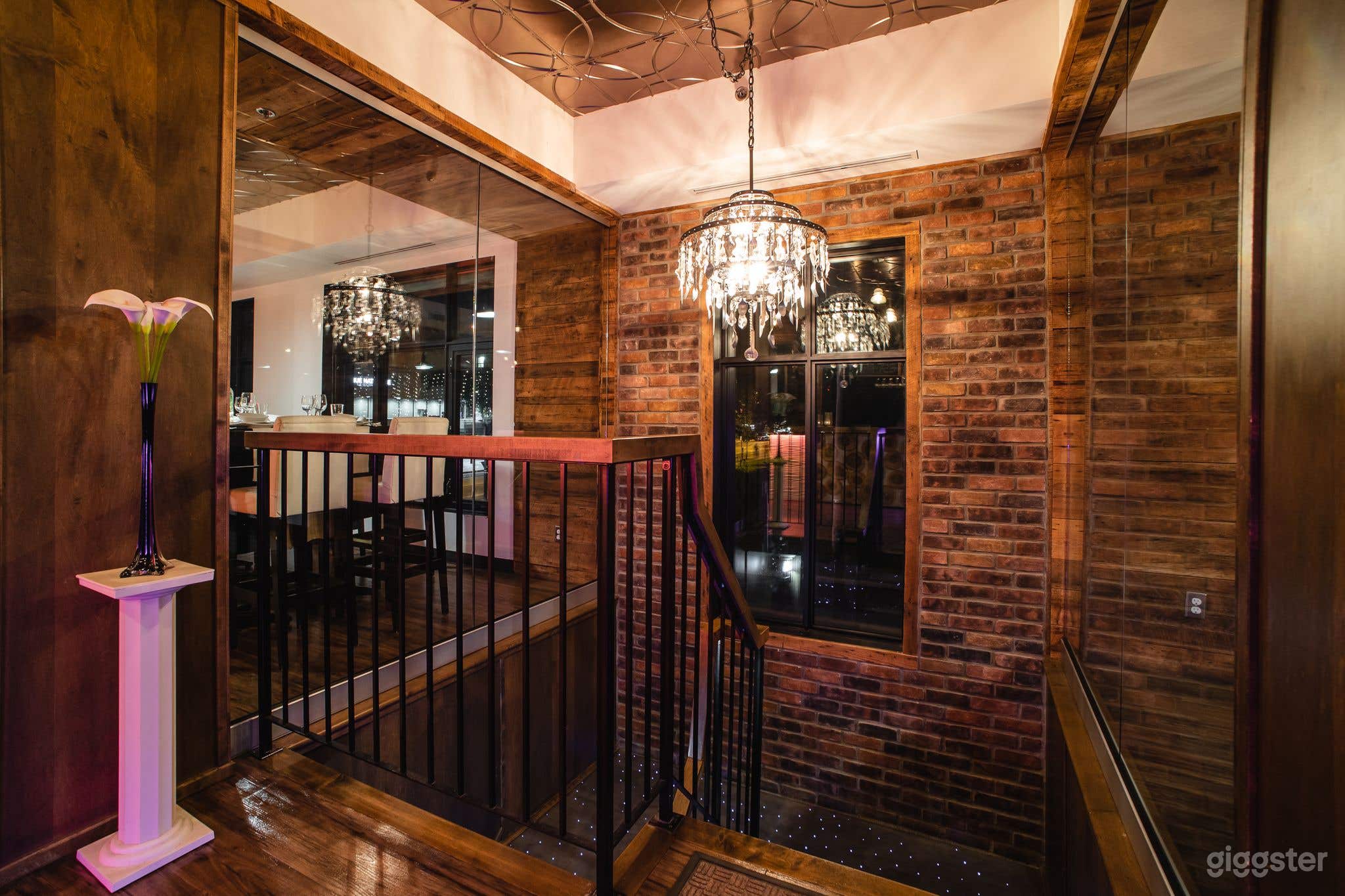 Modern Venue with On-Site Catering Photo 4