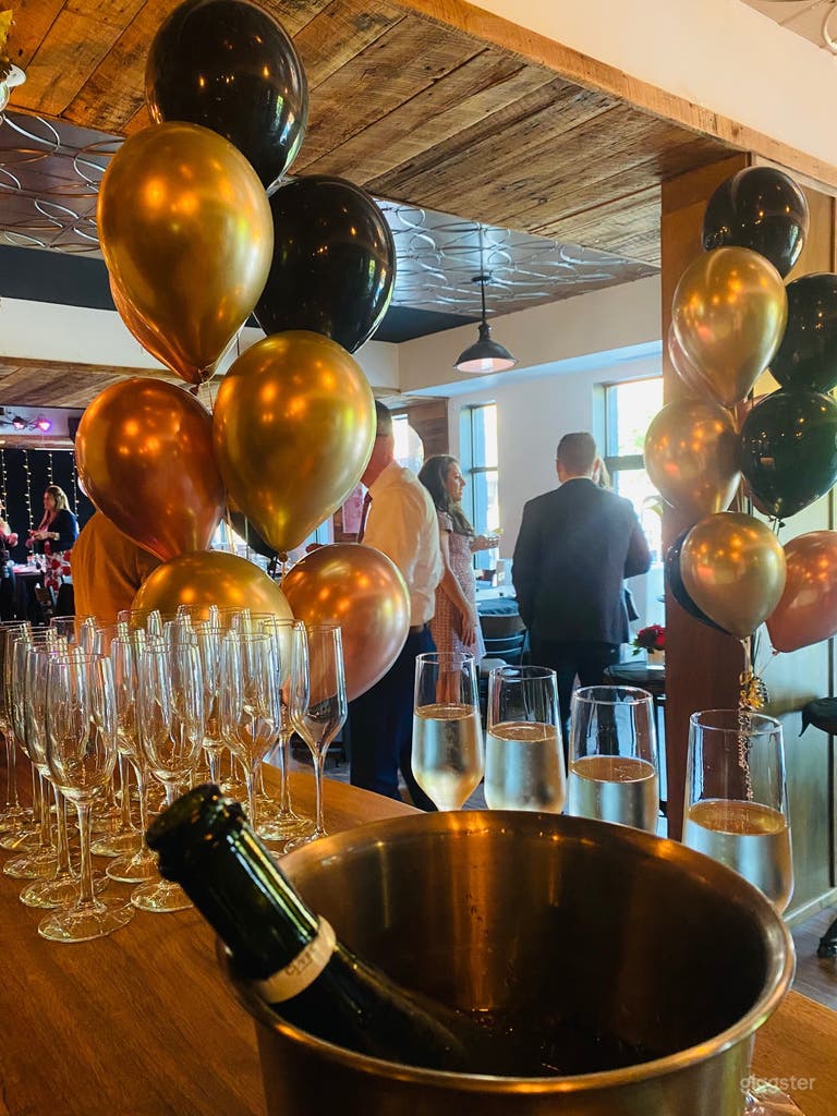  Location moderna con catering in loco 