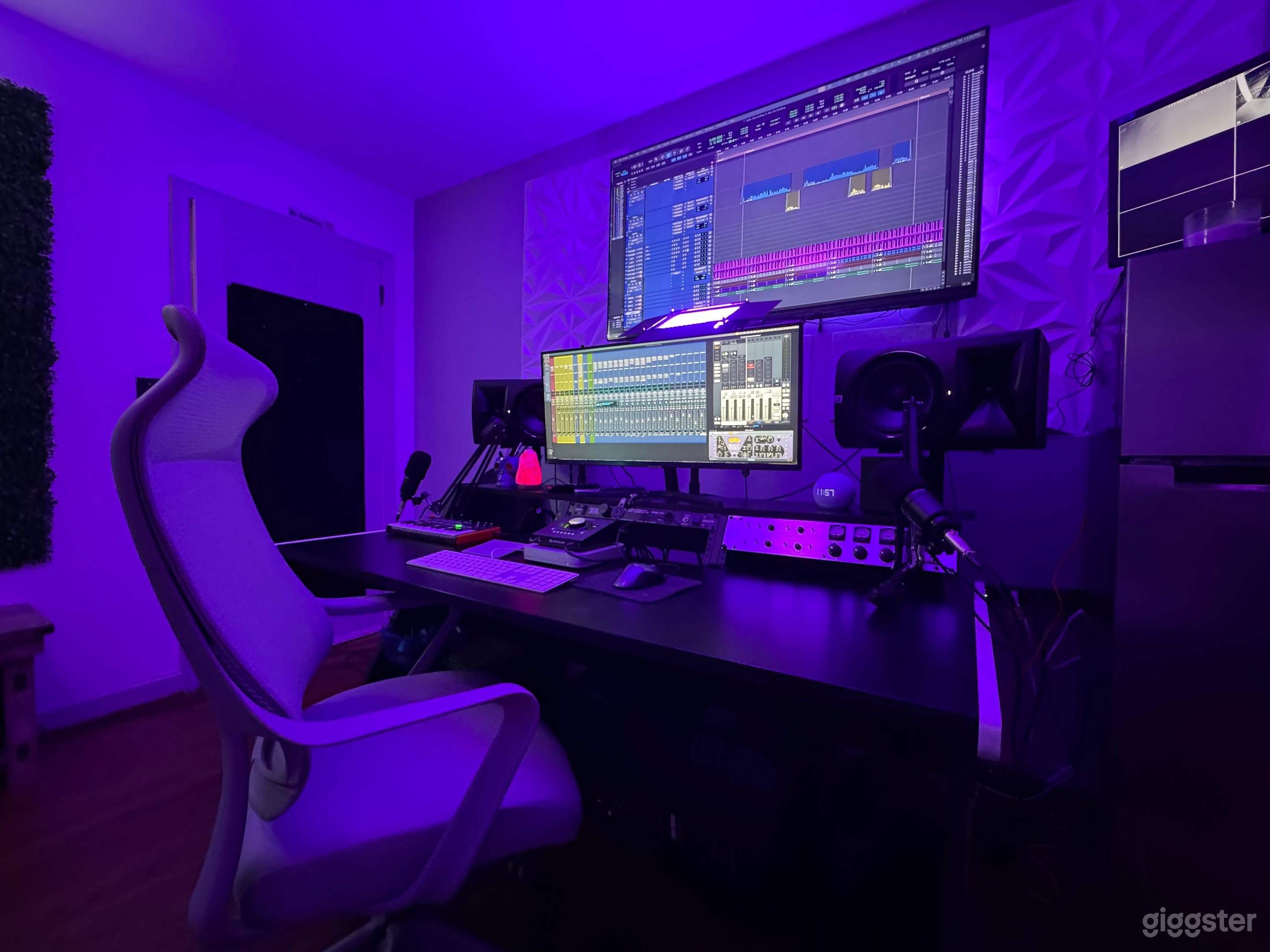 Top- Notch Recording Studio In Atlanta Photo 1