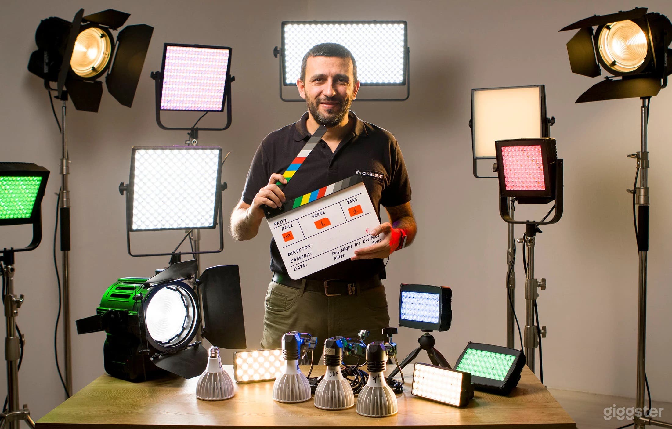 Studio greenscreen attrezzato Photo 1