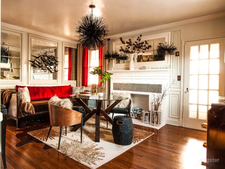  Glamorous, Cozy, Intimate Home 