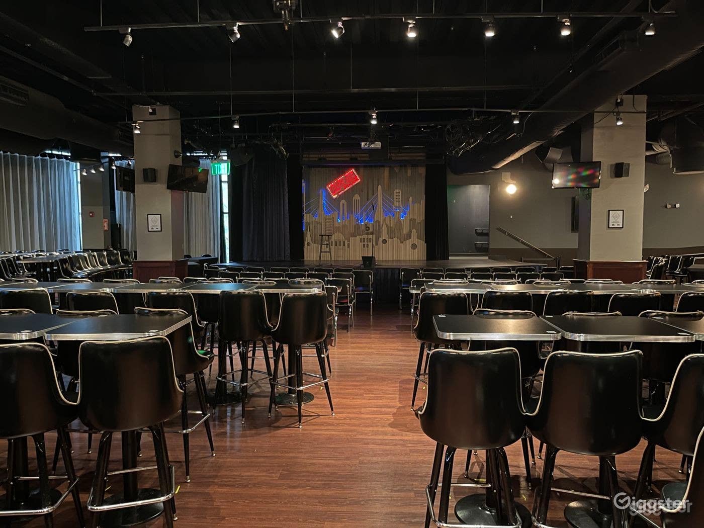 Boston Sound Stage in accessible location Photo 2