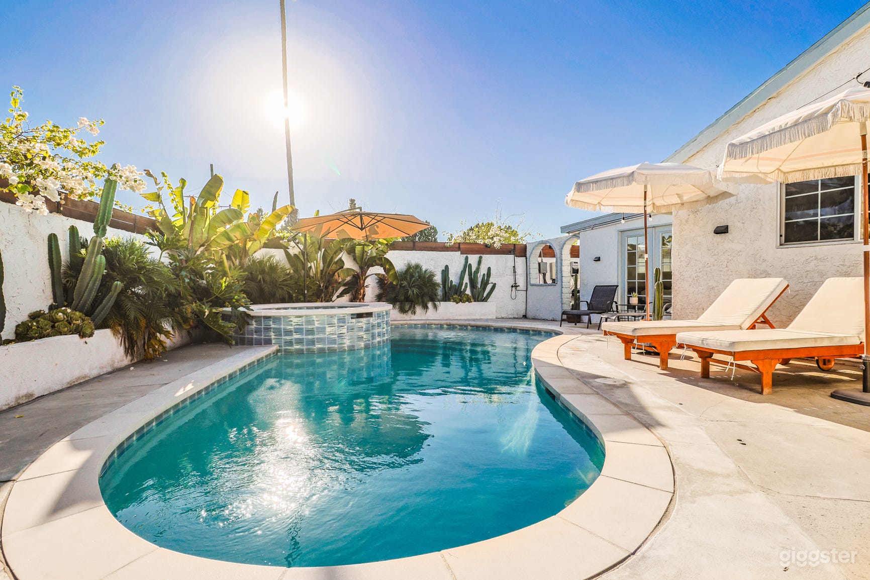 Salt Water Pool🌵 3hrs Min (Heating available) Photo 4