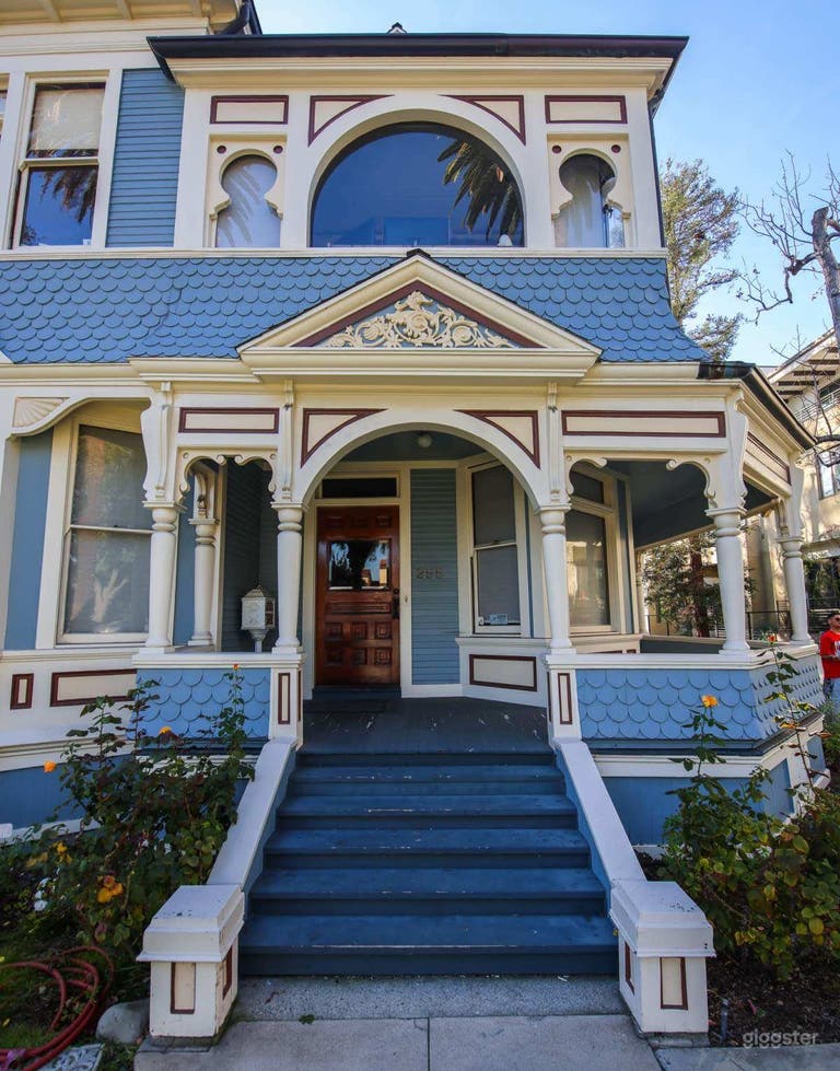  Historic 120+ year old House 