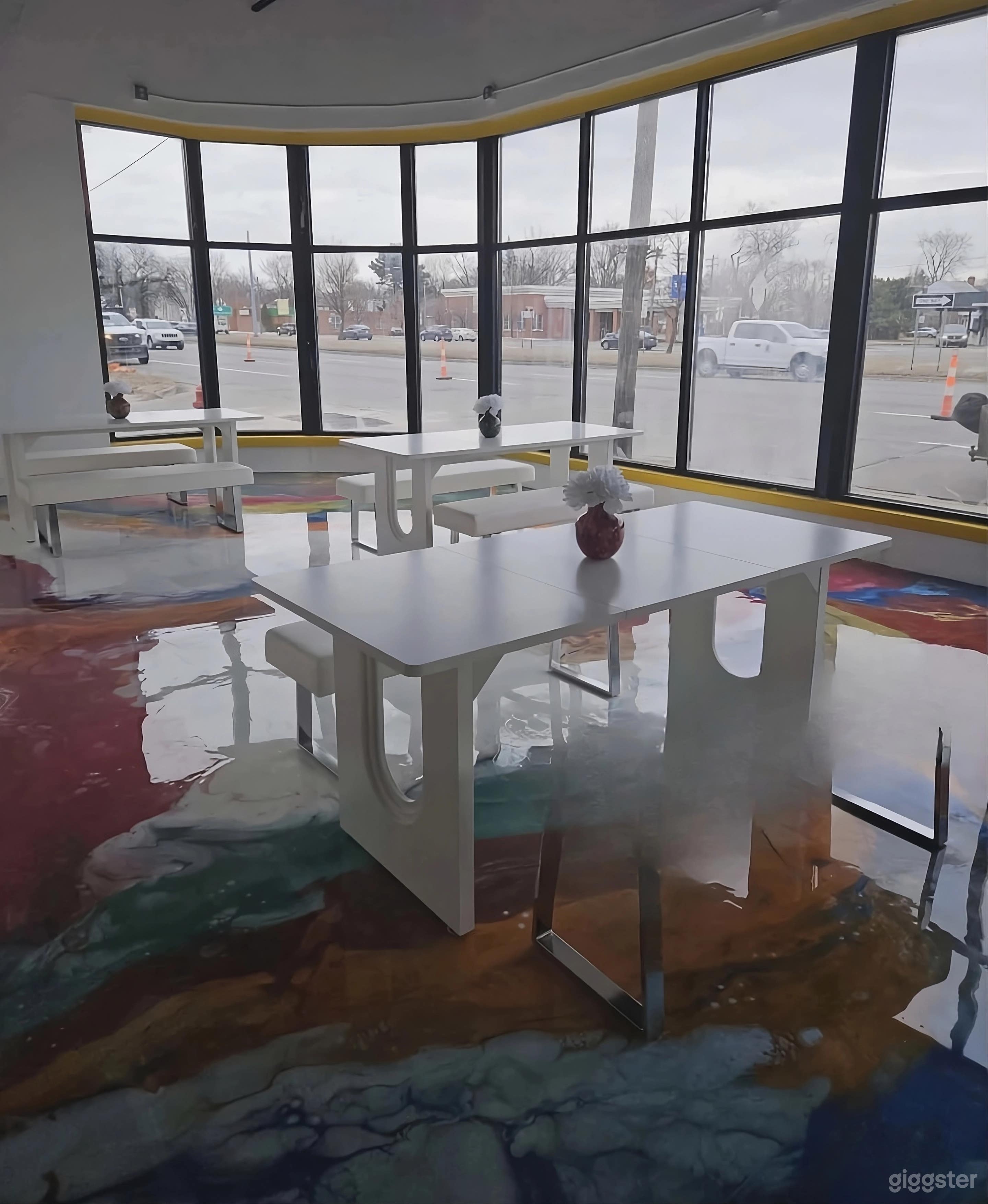 Vibrant Urban Art Event Venue & Creative Space Photo 2