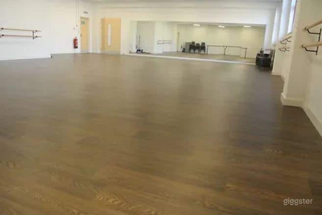 Amazing Studio 2 for Fitness and Yoga Classes  Photo 1