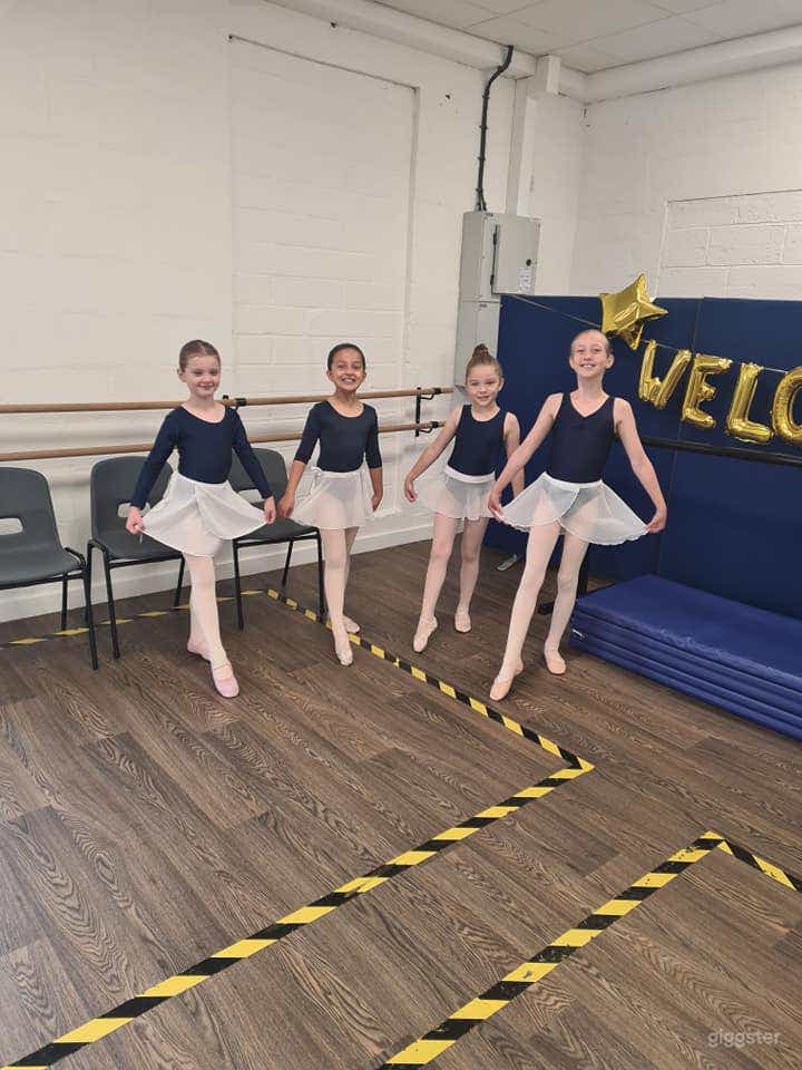 Amazing Studio 2 for Fitness and Yoga Classes  Photo 3