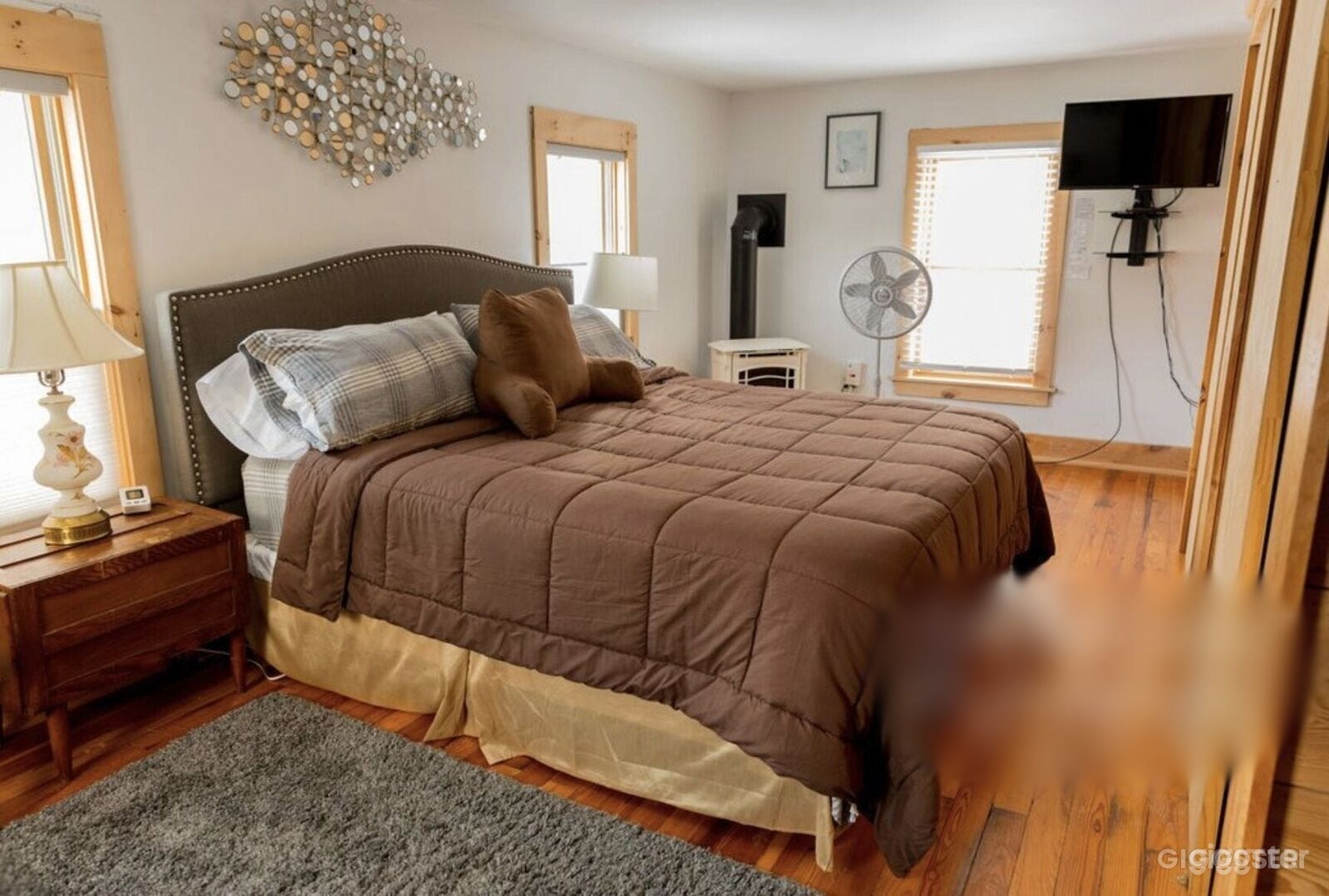 Catskills Farmhouse- Film Production Venue Photo 4