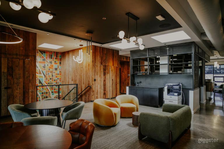  Salle à manger de bureau élégante avec sièges communs modernes 