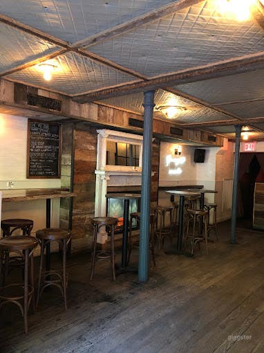 Dolphin Theatre Photo 3