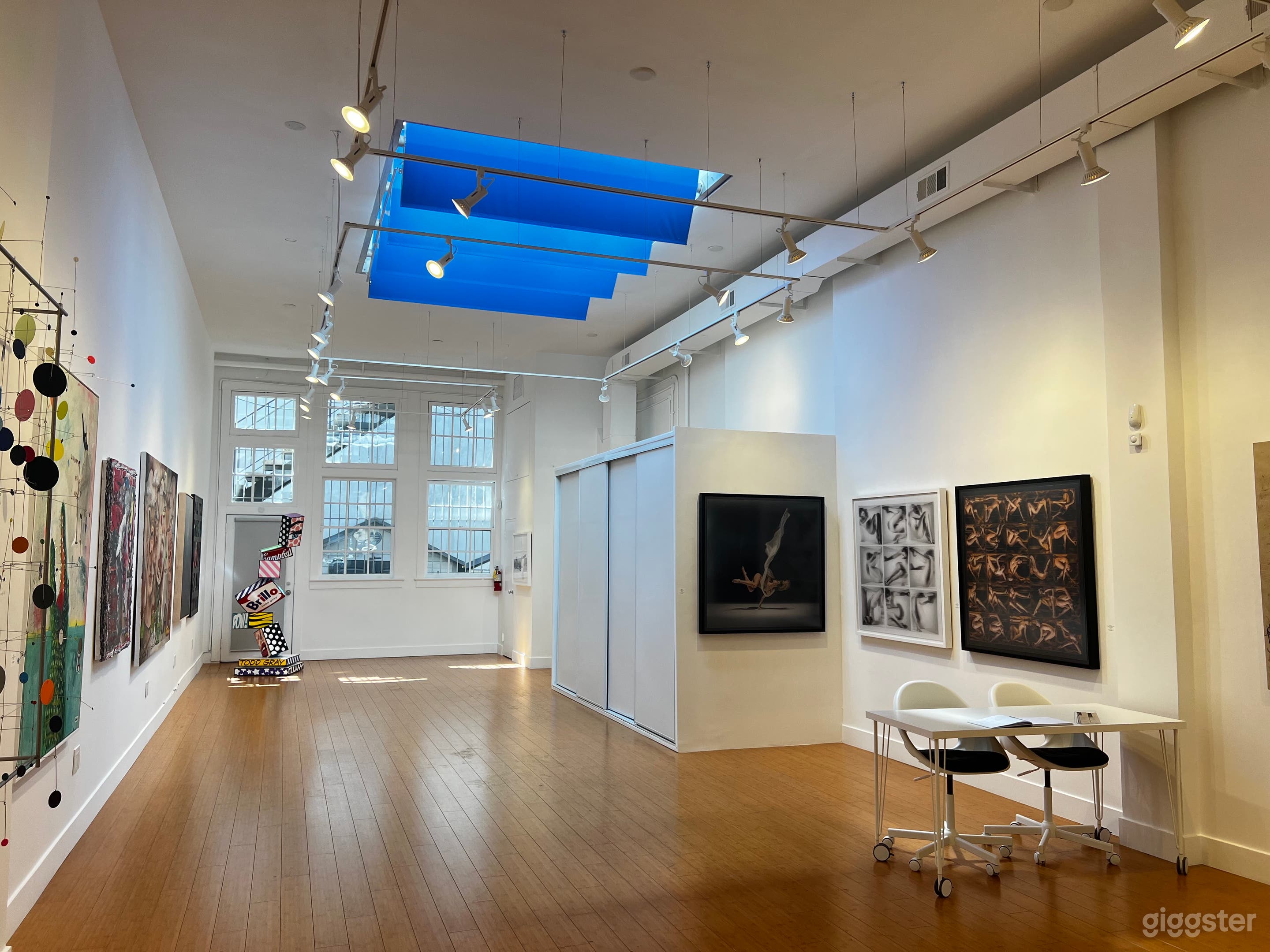 Bright and Inviting Art Gallery Photo 2