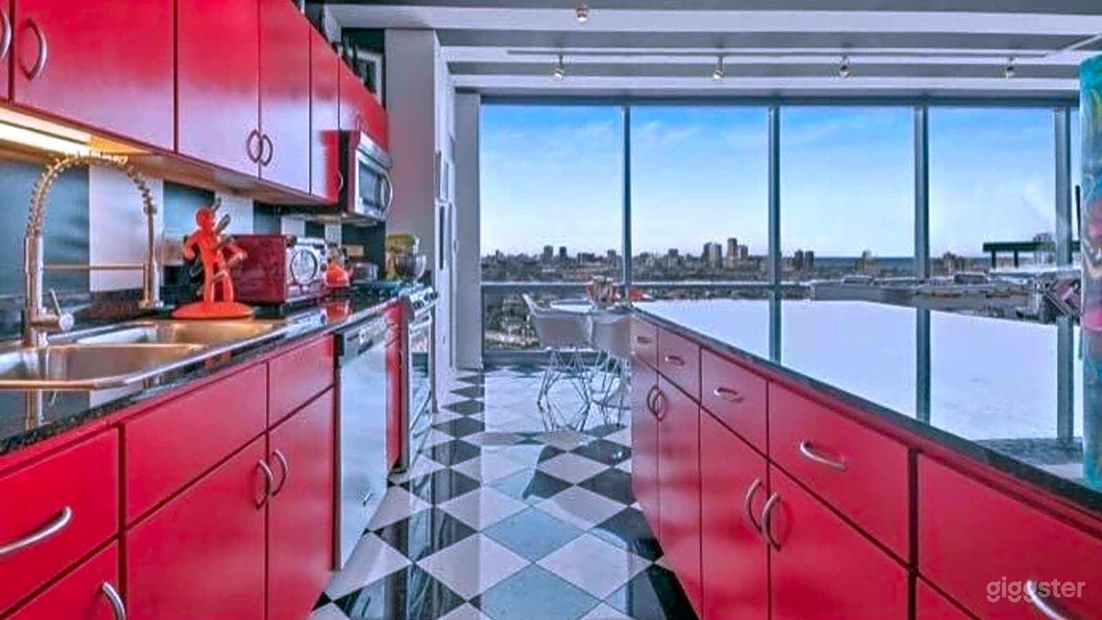 Kitchen 