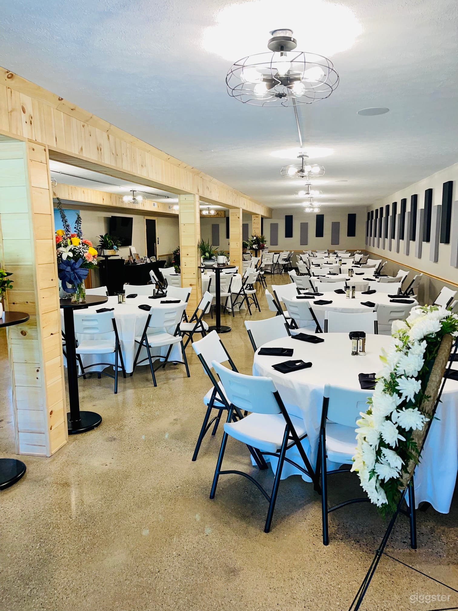 Banquet Space at the Basement Photo 3