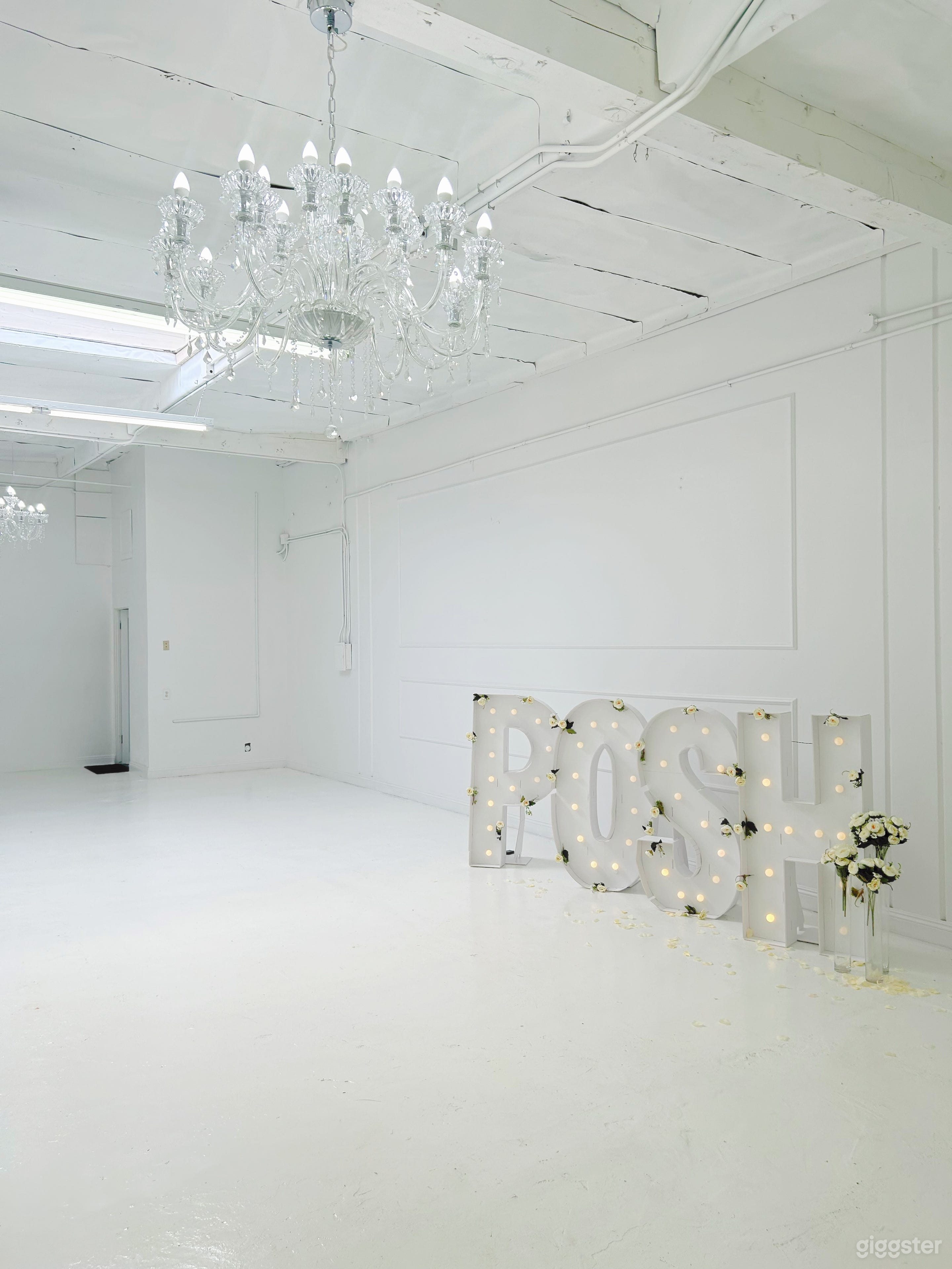 NEW EVENT SPACE!!! WHITE ELEGANT BLANK CANVAS!! Photo 3