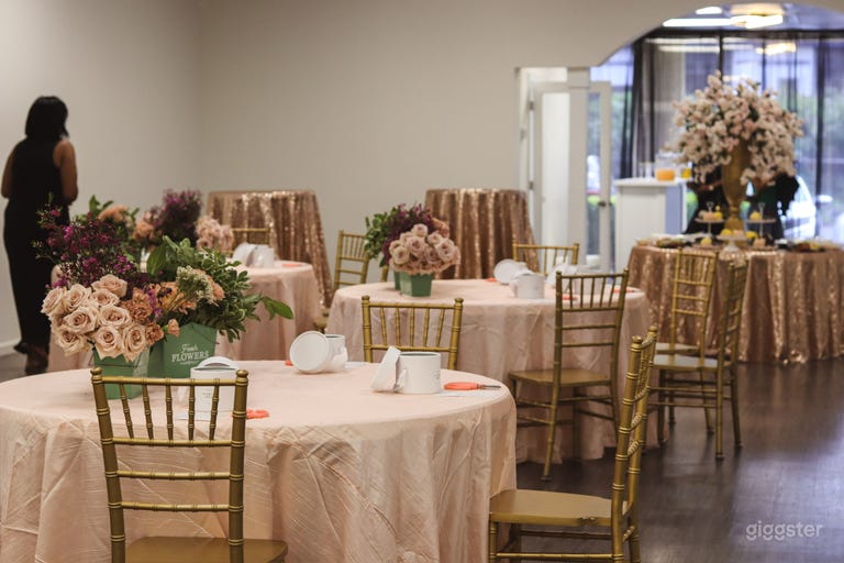  Modern Venue in Metro ATL (w/ Private Room & Kitchenette 