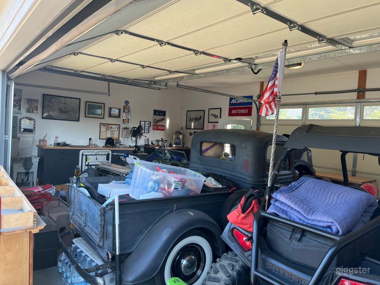  Additional 3 car garage/workshop 