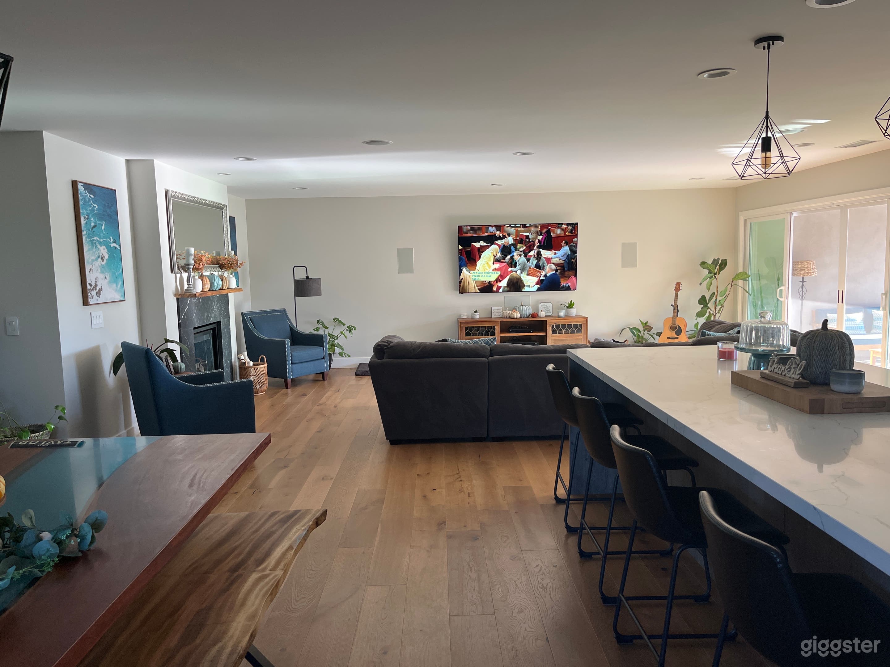 Living room/kitchen/dining