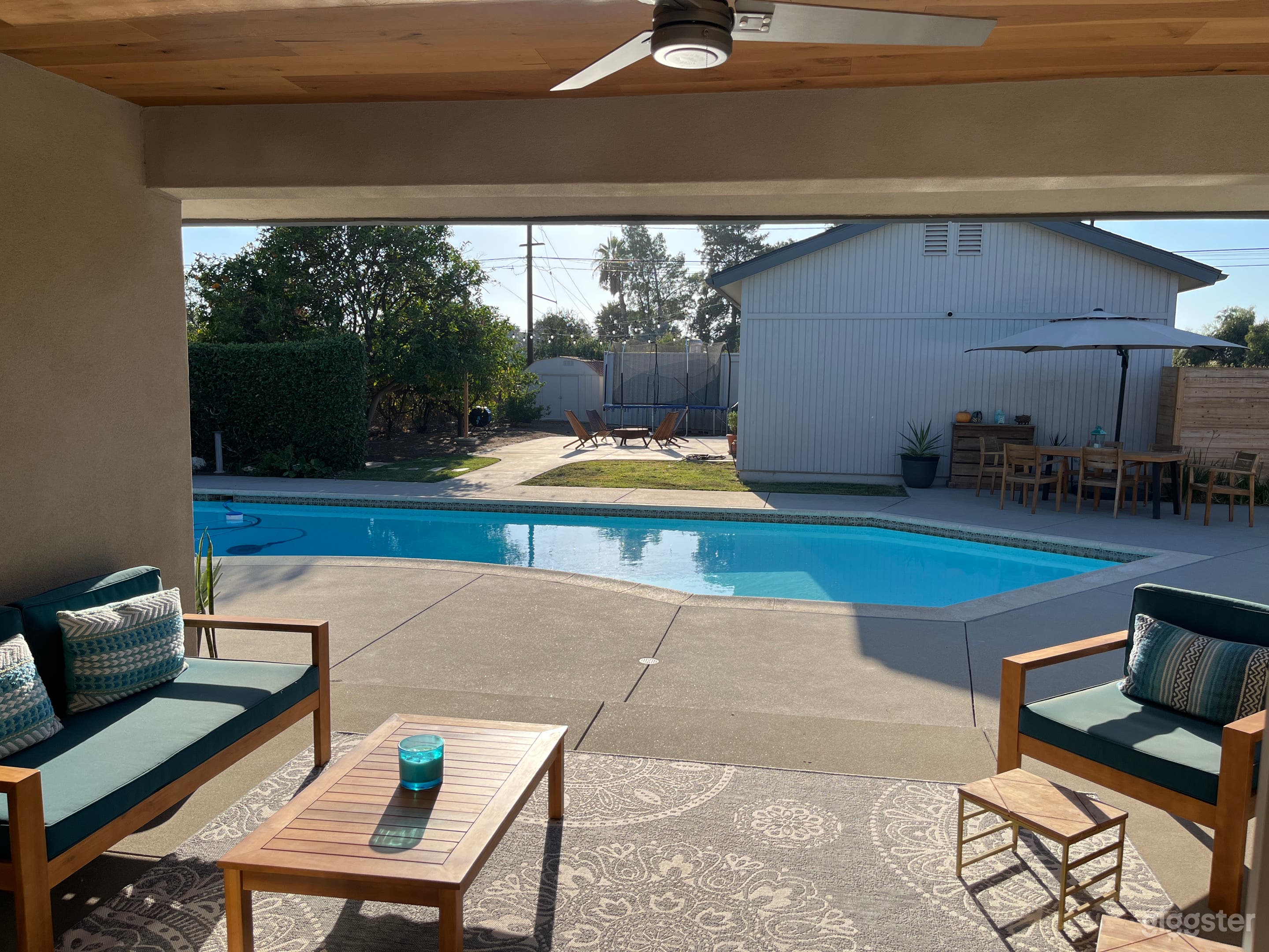  Oaks Ranch Style Home Photo 4