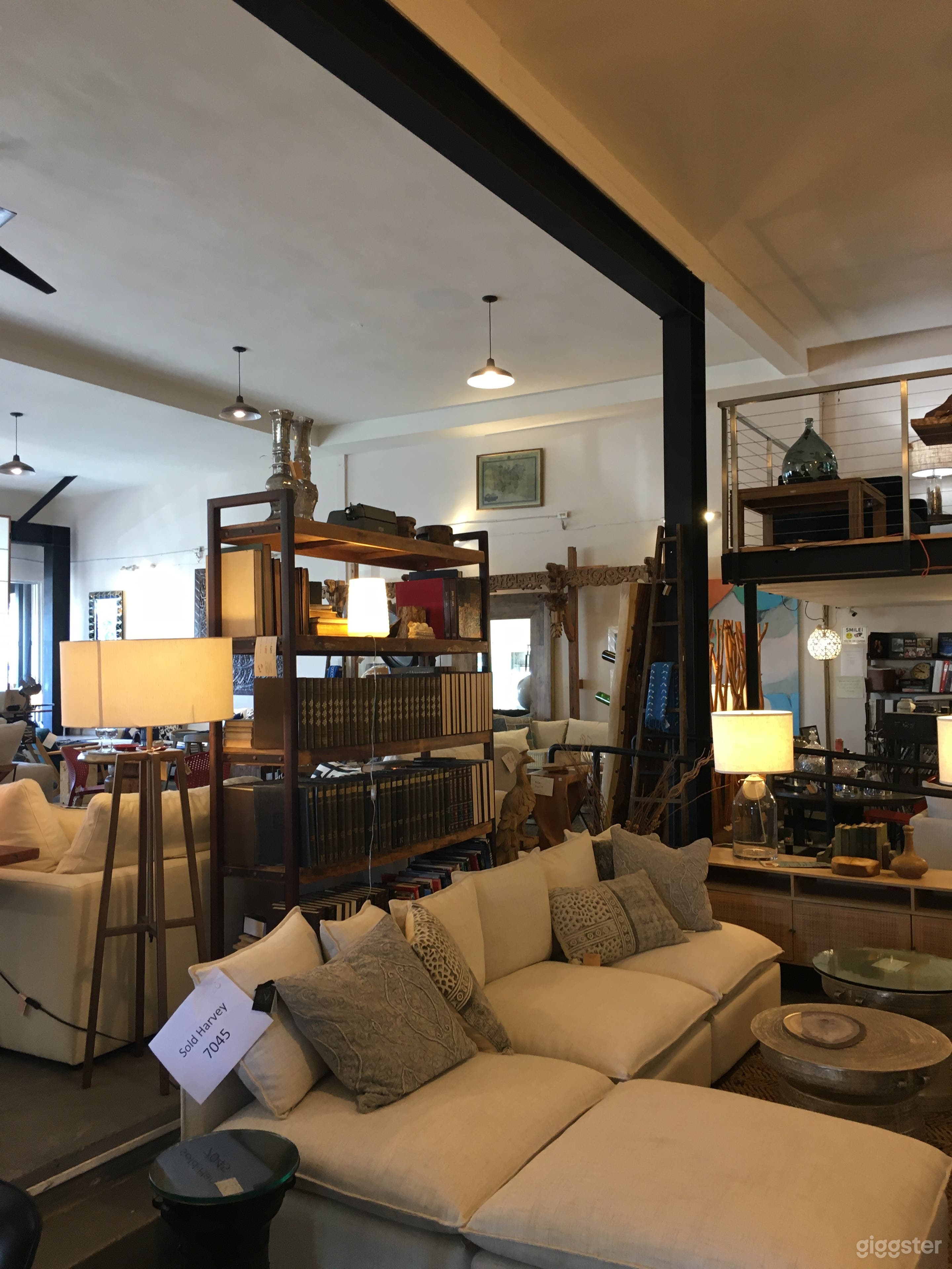Large furniture store(2 story) in Santa Monica Photo 1