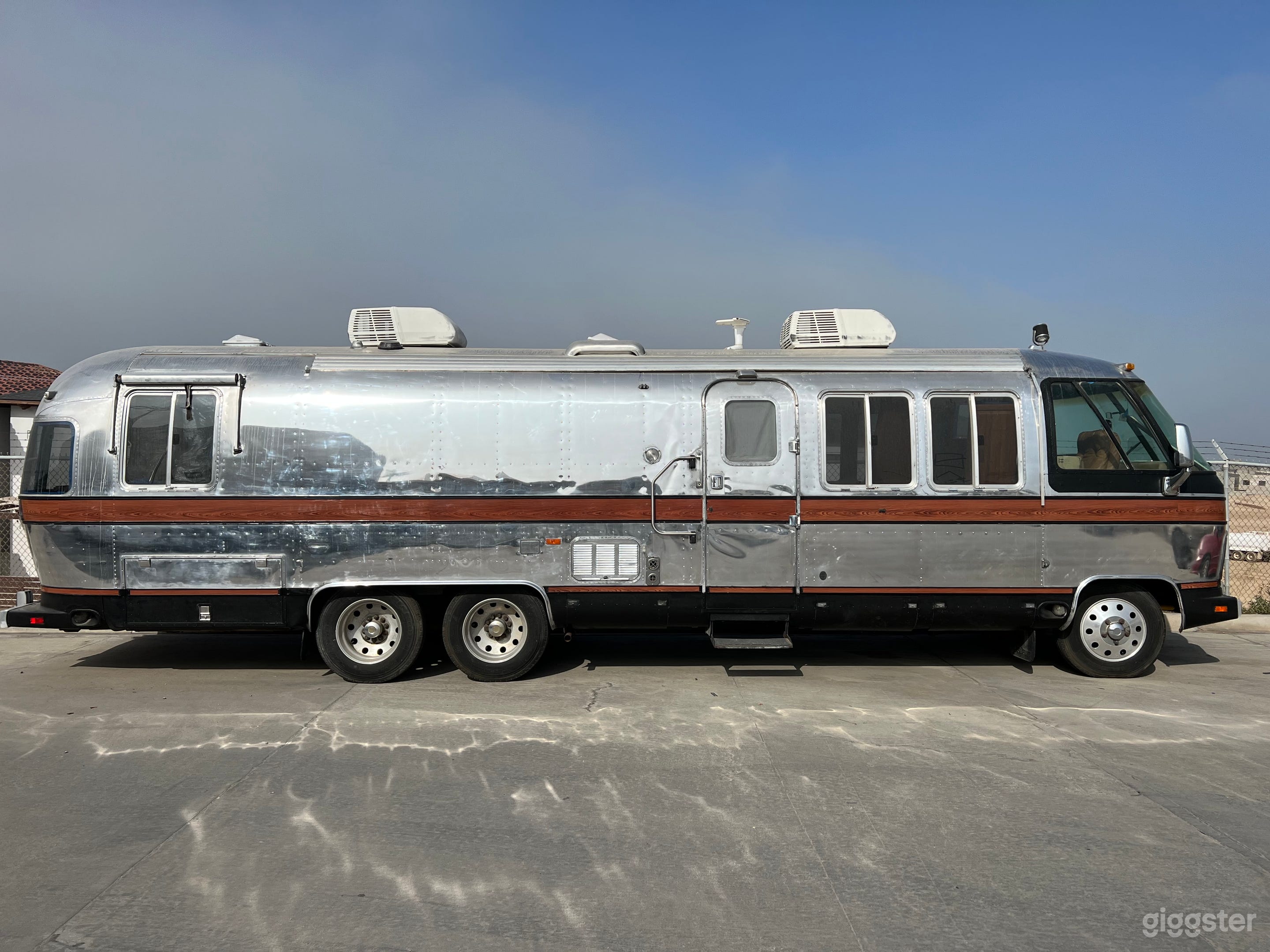 Classic Airstream Motorhome | Photo Shoots, Movie Photo 2