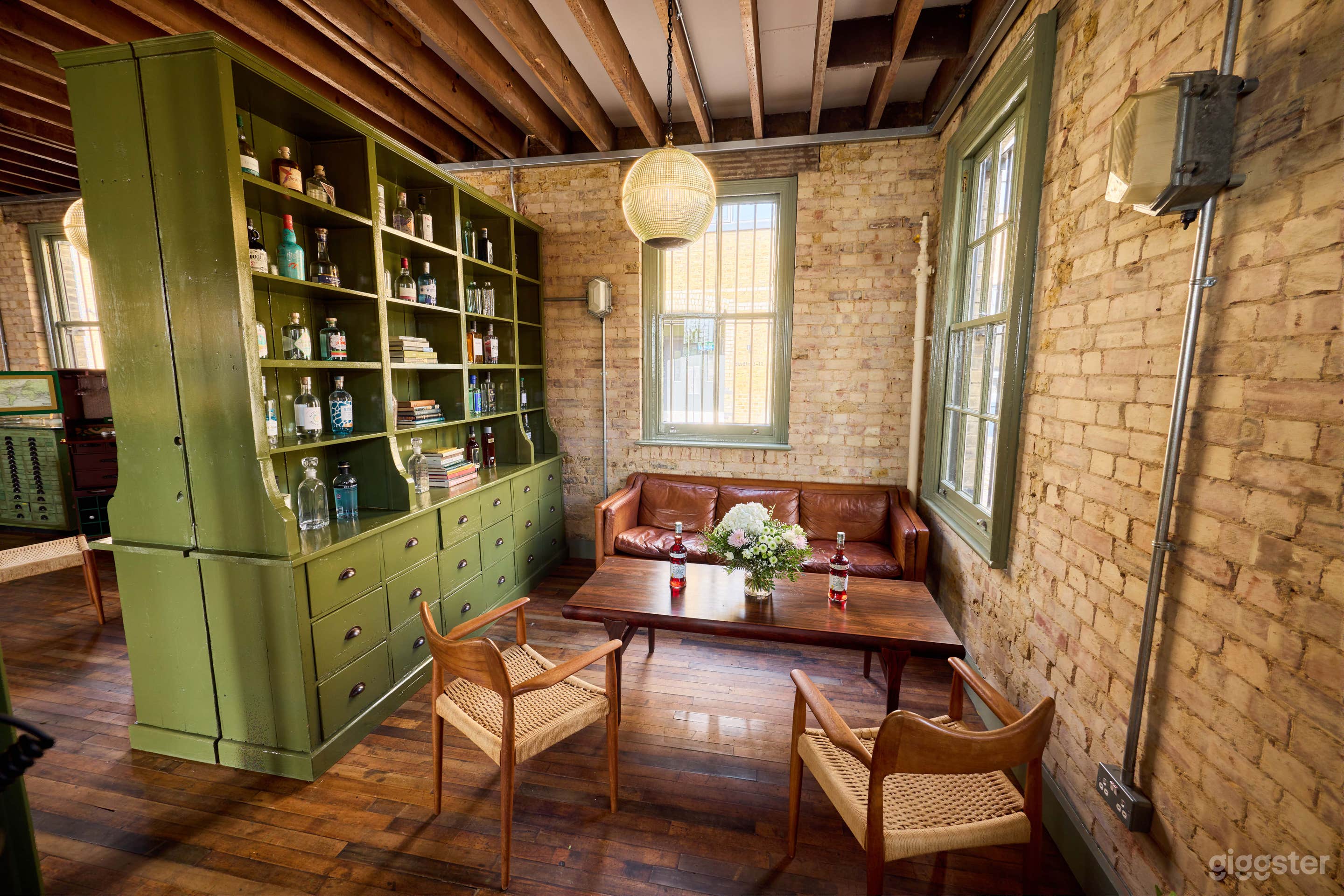 Exclusive Cocktail Bar in a Distillery Photo 4