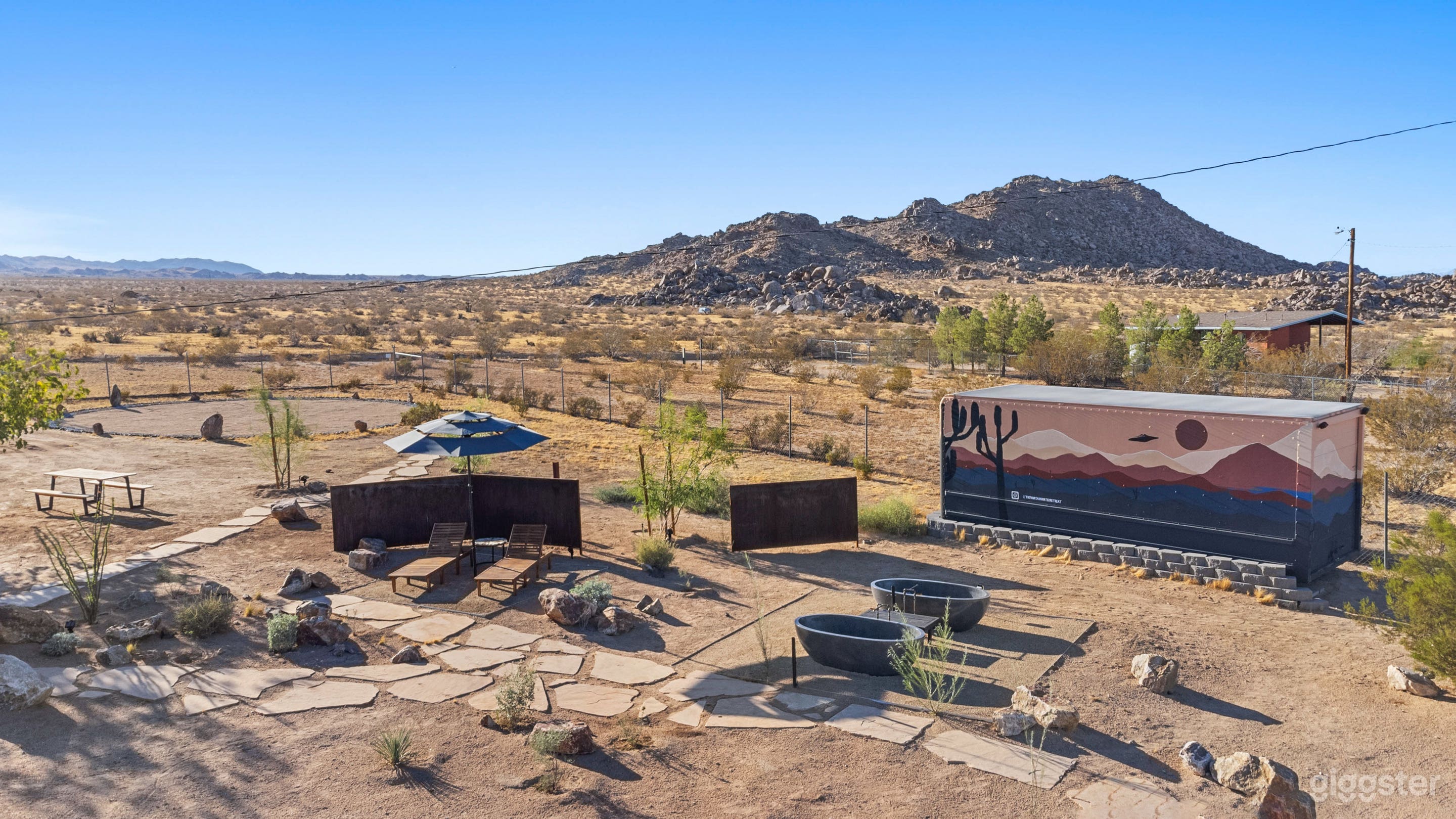 Desert Home With Amenities, Starlit Sky's, &amp; Views Photo 3