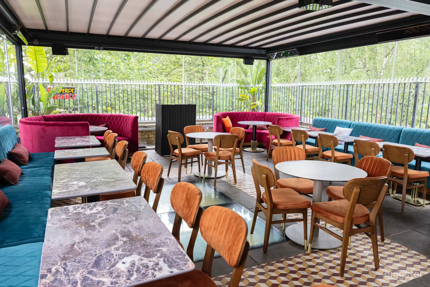 Roof Top Bar &amp; Restaurant Photo 2