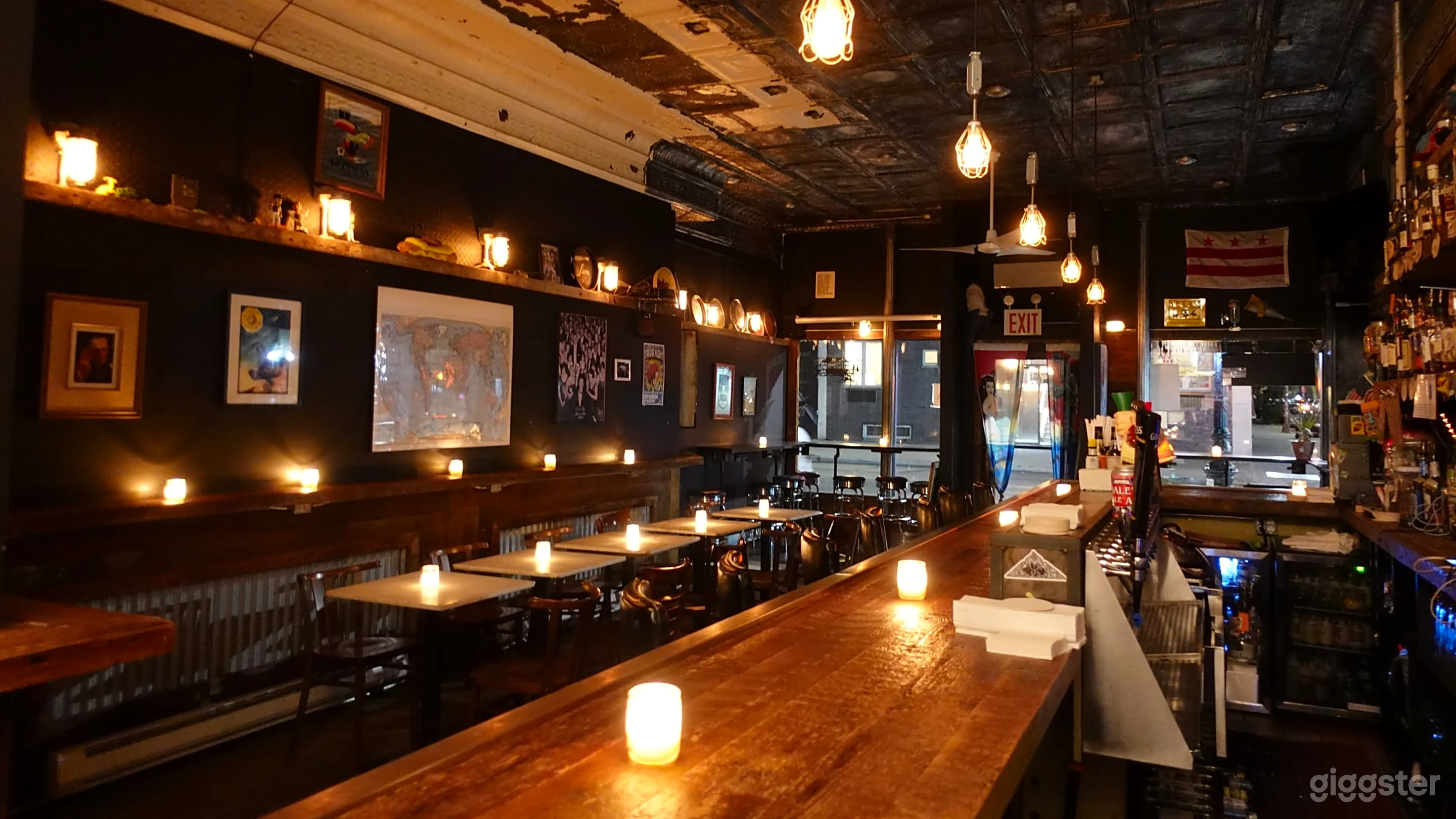 Rustic Corner Bar in Clinton Hill Photo 2