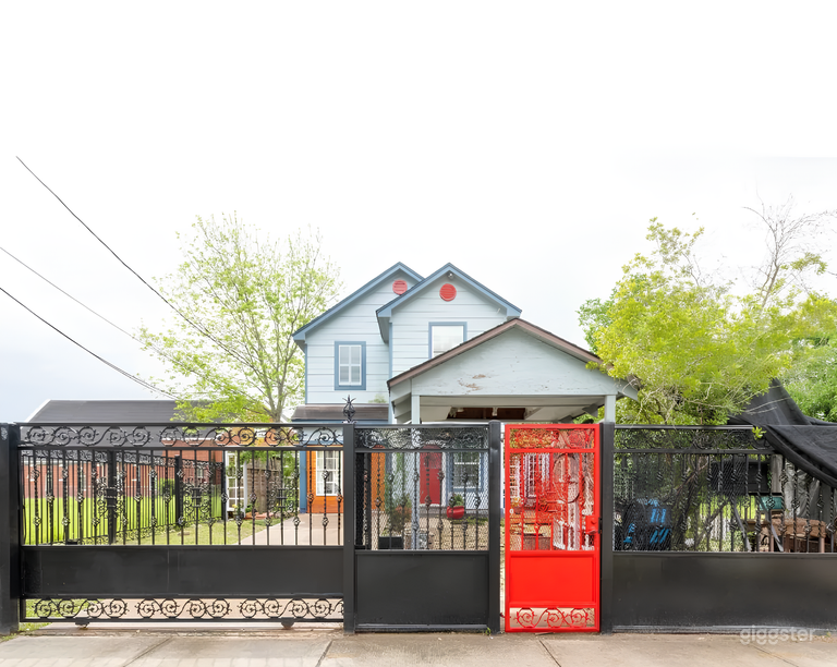  Modern Midtown Oasis 