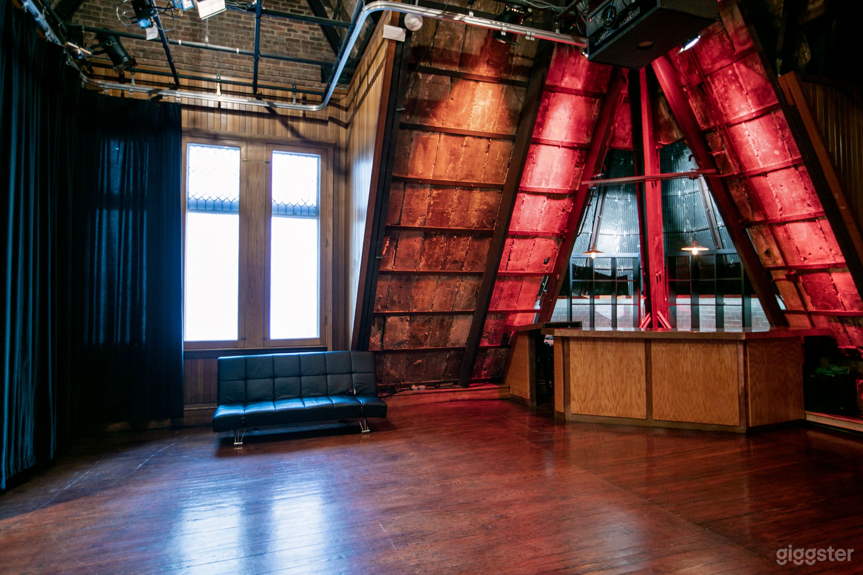 Stunning Studio Space In Manhattan Photo 1