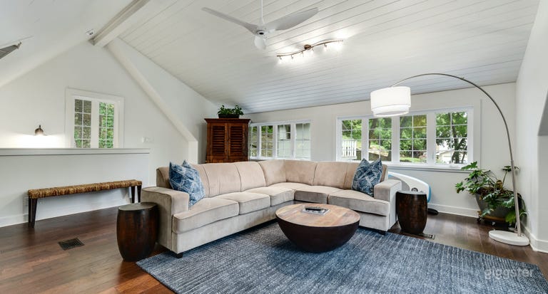  Luxury Lake Austin Vacation Rental 