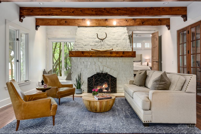  Luxury Lake Austin Vacation Rental 