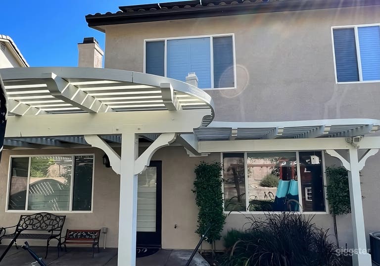  Charming Covered Backyard Patio 