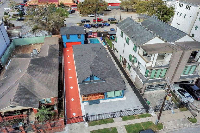  The Pool House In Montrose 