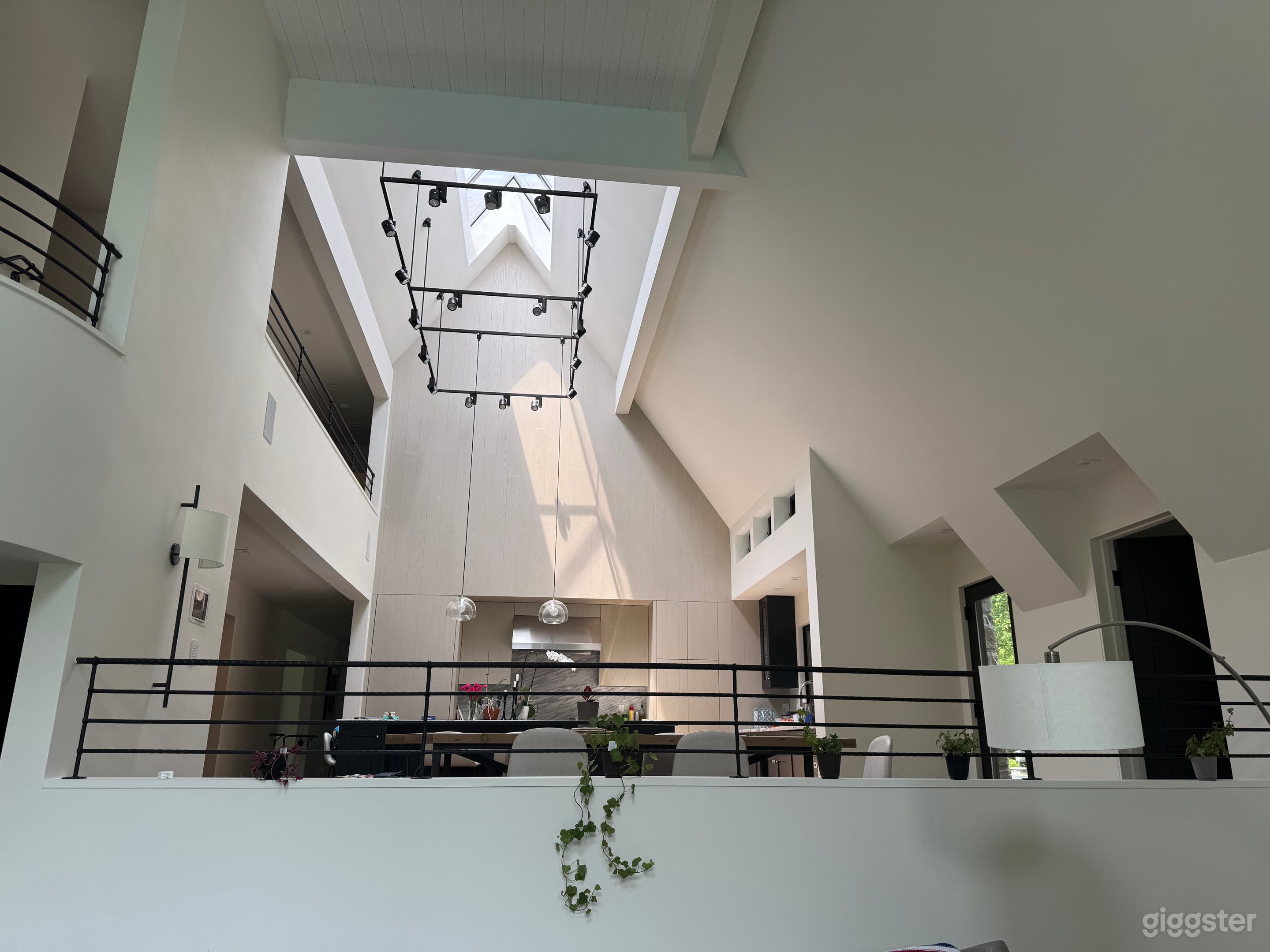 Bedford NY exclusive 6 acre, 8,000sqft estate Photo 2