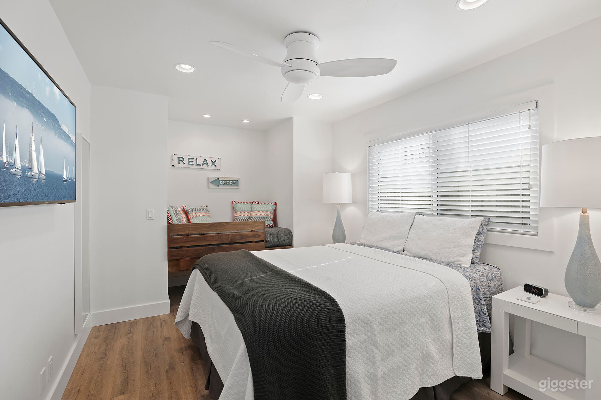 Downstairs Queen bedroom