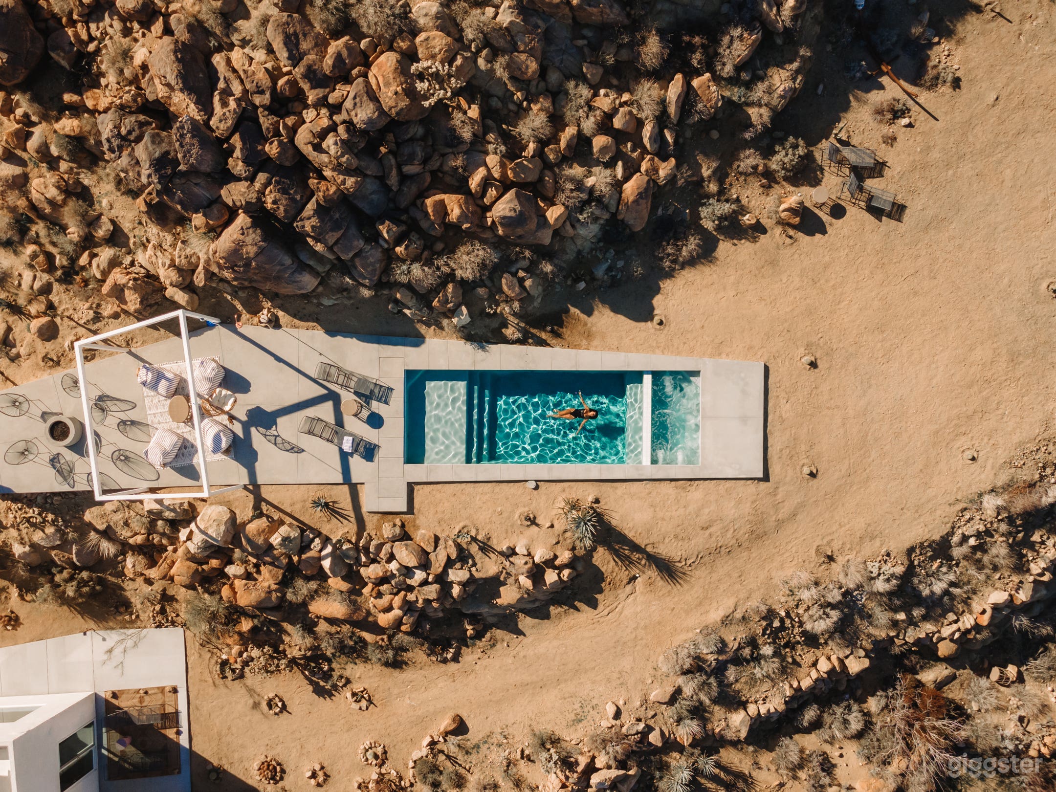 Modern Home w/ Pool &amp; Boulders Photo 2