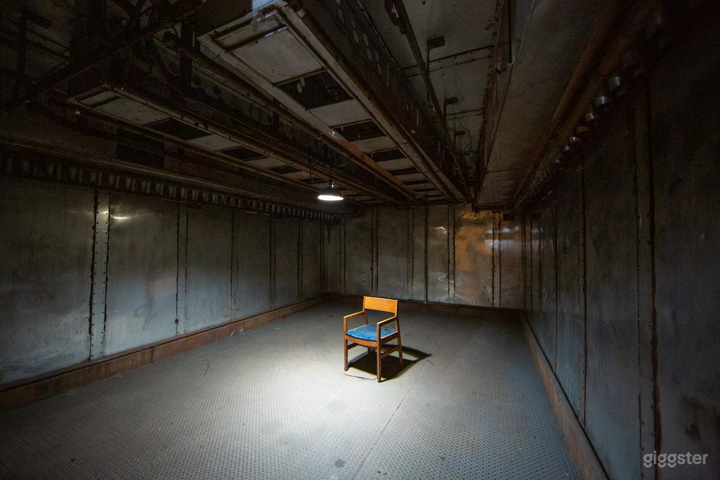 MASSIVE CREEPY BASEMENT IN DTLA #149 Photo 4