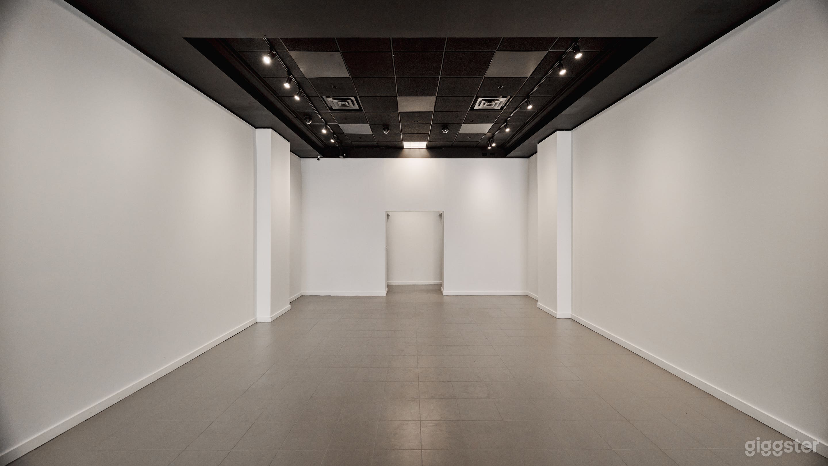 Union Square Gallery & Pop-Up Venue Photo 2