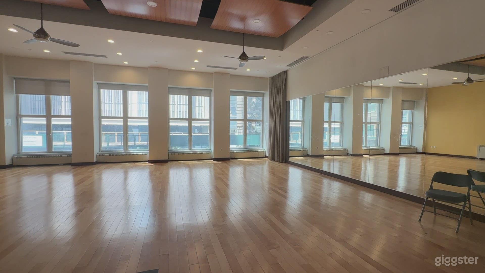 Spacious Rehearsal and Meeting Rooms in Nomad Photo 1