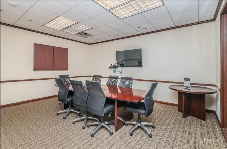  Large and Savvy Meeting Spaces in Salt Lake City 