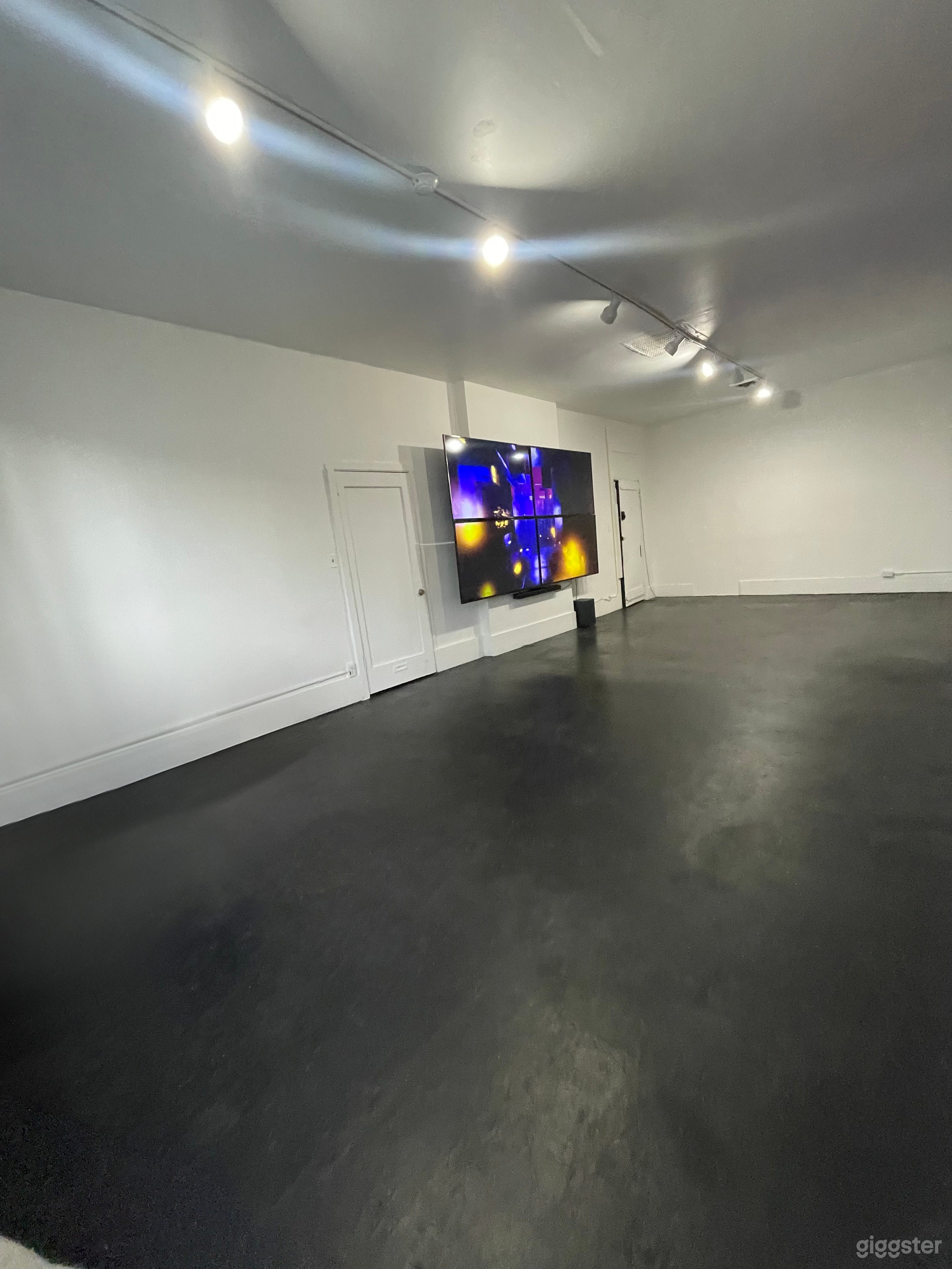 Hollywood Walk of Fame Flex Space Photo 1