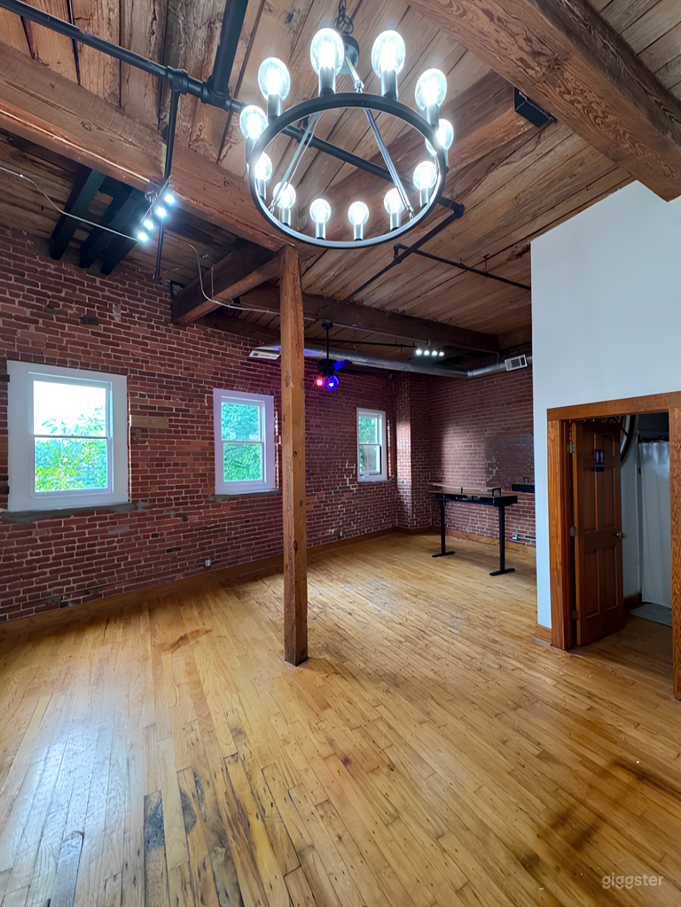  Atlanta Urban Multi-Purpose Loft 