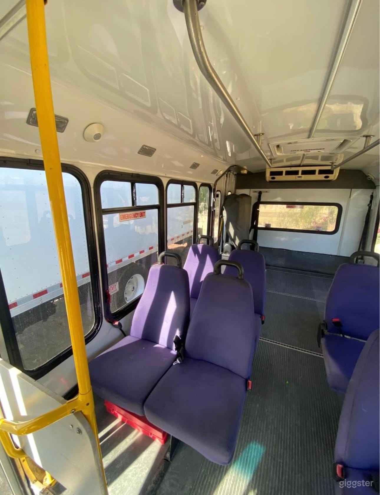 Abandoned Horror Bus – 40 Acre Desert  (Lancaster) Photo 2