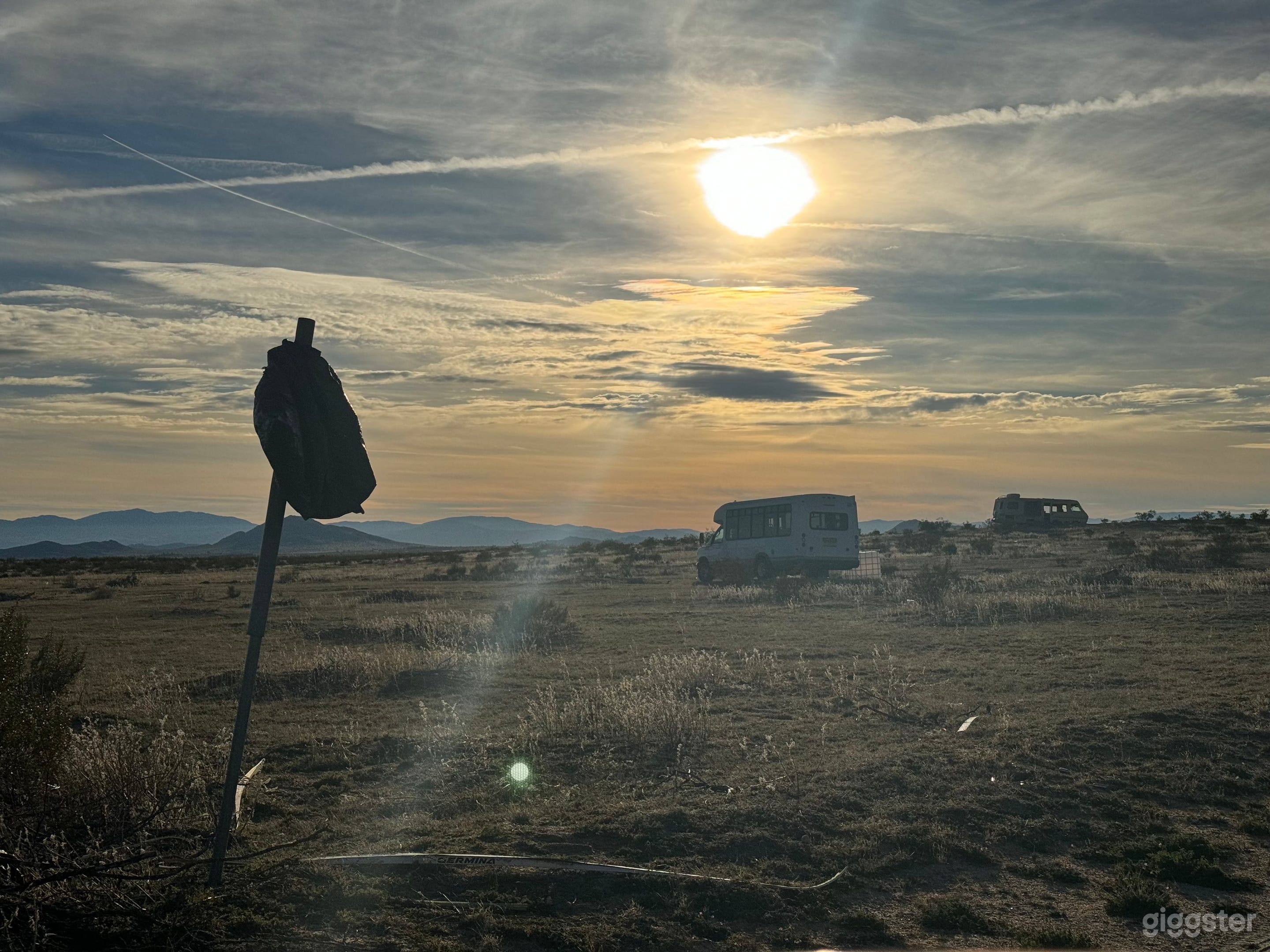 Abandoned Horror Bus – 40 Acre Desert  (Lancaster) Photo 3