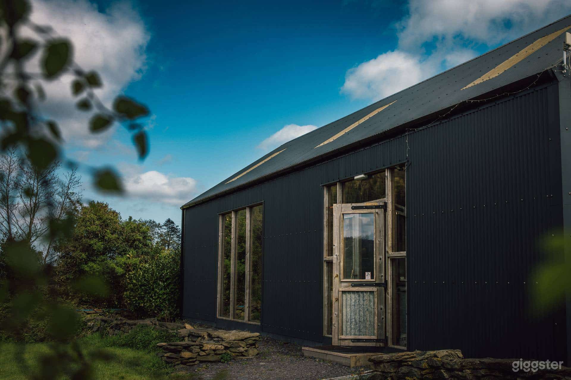 THE NEW BARN Photo 4