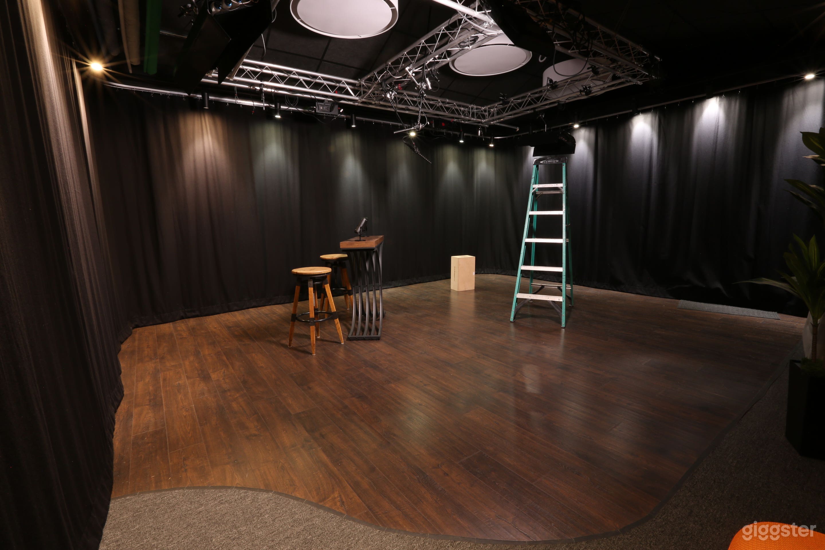 Black Thick Curtain Covers 3 of 4 Studio Walls