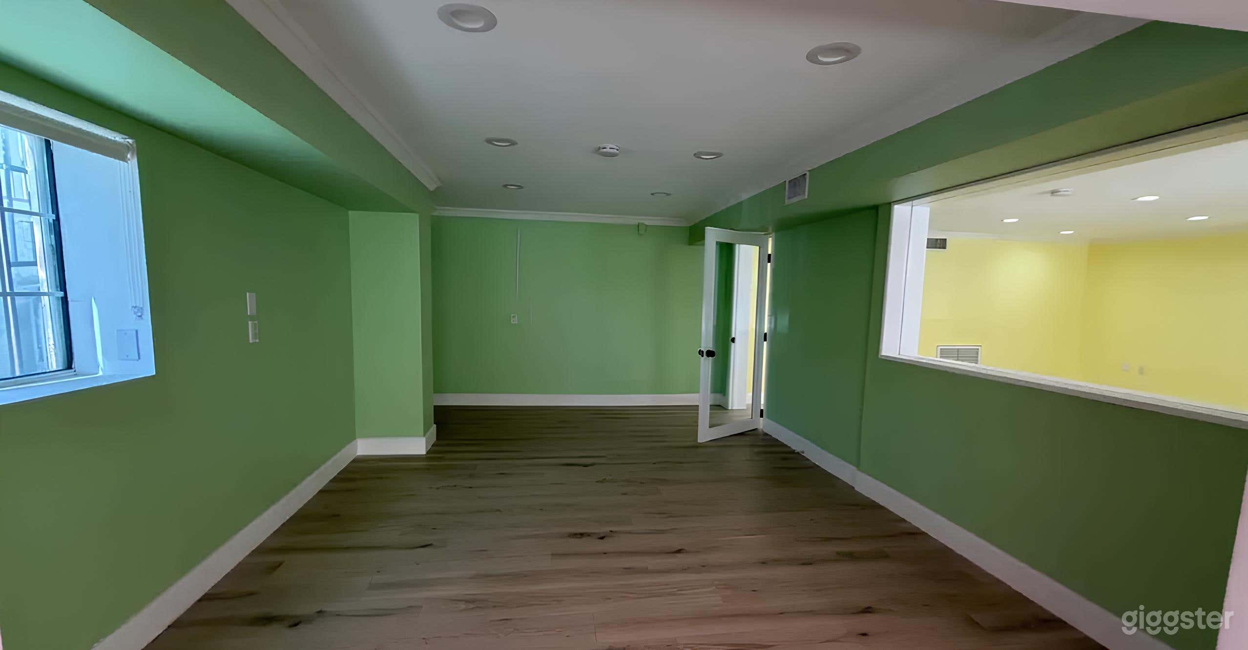 Unique Space for Content Videos Photo 1