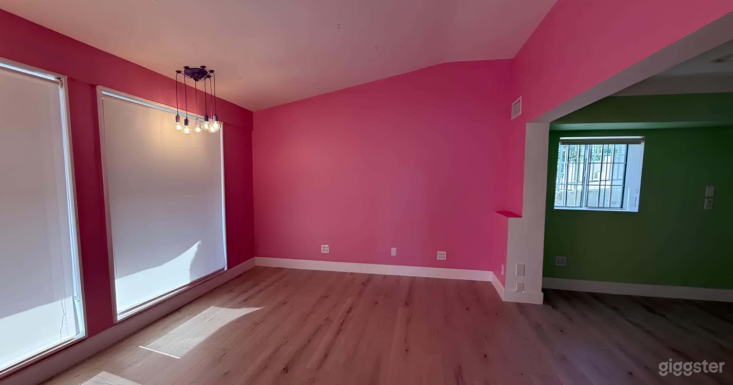 Unique Space for Content Videos Photo 4