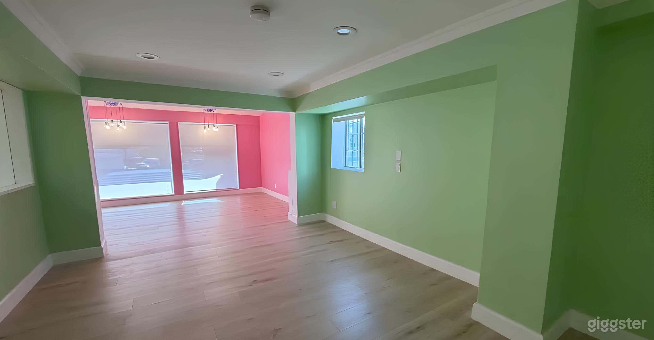 Unique Space for Content Videos Photo 3